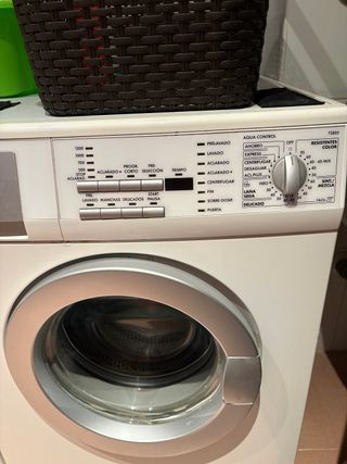 Lavadora AEG Blanca