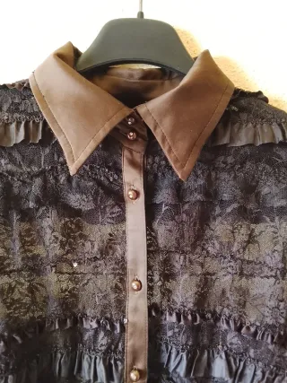 Camisa encaje marrón chocolate