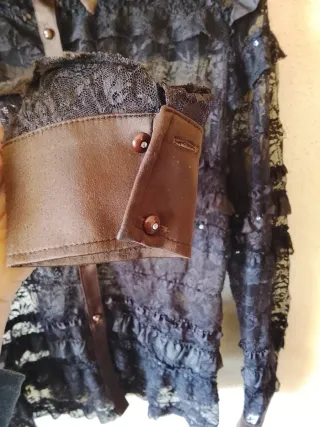 Camisa encaje marrón chocolate