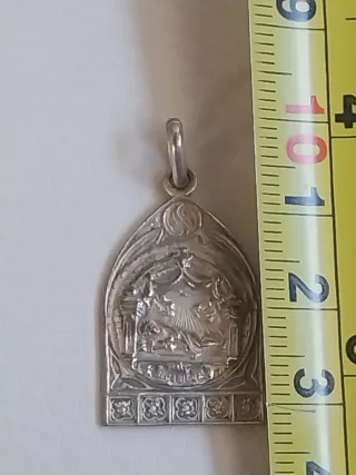 Medalla antigua plata