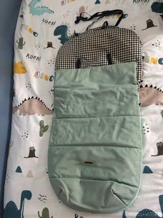 Saco para carro de la marca Uzturre.