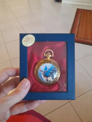 Orologio da tasca con cervo e paesaggio