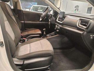 Kia Stonic 1.0 T-GDi MHEV iMT 100cv Drive