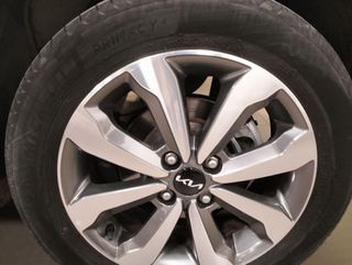 Kia Stonic 1.0 T-GDi MHEV iMT 100cv Drive