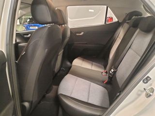 Kia Stonic 1.0 T-GDi MHEV iMT 100cv Drive