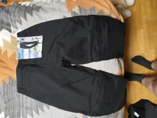 Pantalón de trekking convertible negro