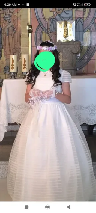Vestido de Comunión Blanco y detalles morado