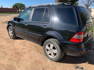 Mercedes-Benz Ml270