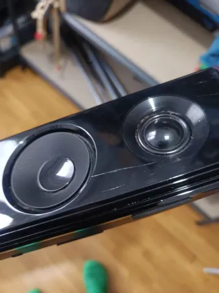 Barra de Sonido LG Negra con mando a distancia