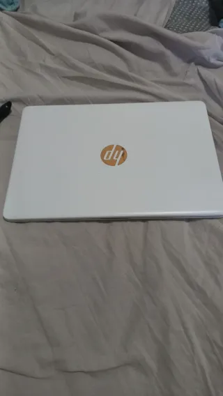 Portátil HP 14" Plata/Blanco