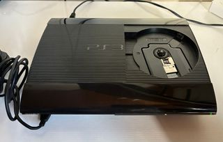 PlayStation 3 Super Slim 500GB Negra