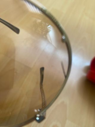 Gafas de sol Valentino doradas y rojas