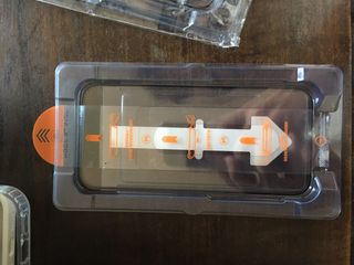 Pack Fundas + Cristal Templado iPhone 16 Pro/17