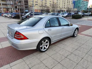 Mercedes-Benz Clase C 2007