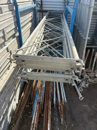 Andamios Urbina