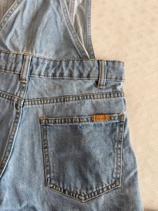 Mono corto vaquero desgastado