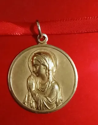Medalla antigua 18k