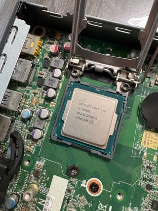 Lenovo ThinkCentre Tiny 710 !! EN PERSONA 75 !!