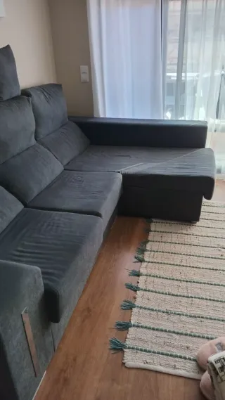 Sofá chaise longue gris 2.60x 1.60 cm con cheselon