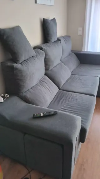 Sofá chaise longue gris 2.60x 1.60 cm con cheselon