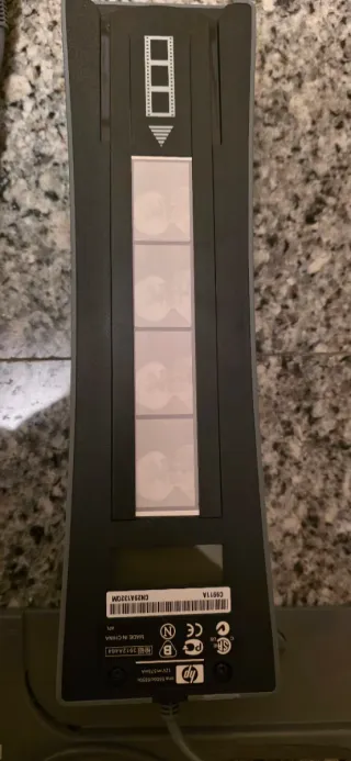 Escáner HP Scanjet 4570c con soporte de negativos