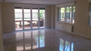 Chalet en alquiler en Nueva España en Madrid