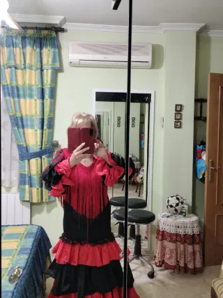 Vestido flamenco rojo y negro talla L