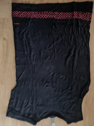 Camiseta sin mangas negra talla