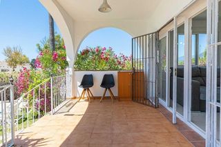 Chalet en alquiler en Río Real en Marbella