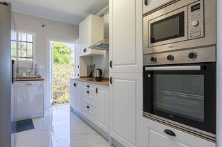 Chalet en alquiler en Río Real en Marbella