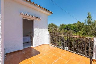 Chalet en alquiler en Río Real en Marbella