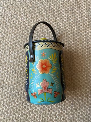 Caixa de Lata Antiga Candy Tin Carlisle