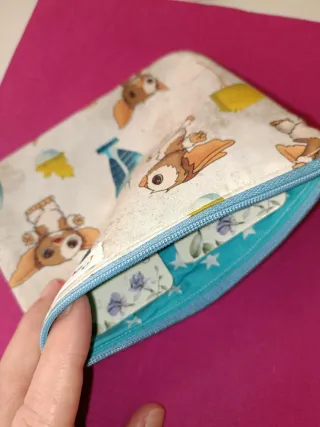 Monedero/Tarjetero Gizmo