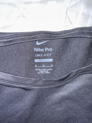Camiseta Nike Pro Hombre Negra