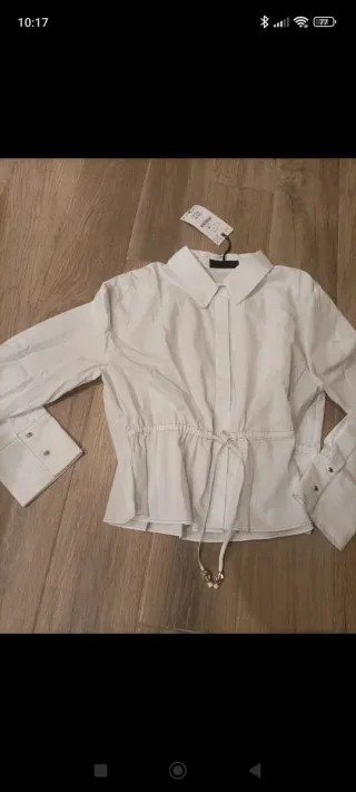 Camisa Zara Blanca Peplum Ajustable