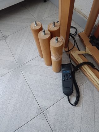 Cama articulada con motor y colchón