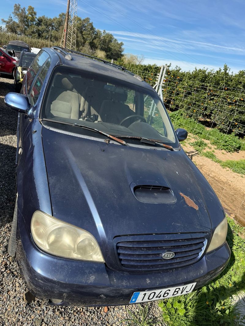 KIA Carnival 2002 - foto 1