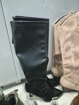 Lote de zapatos variados