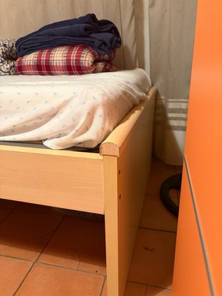 Camas individuales con cajones