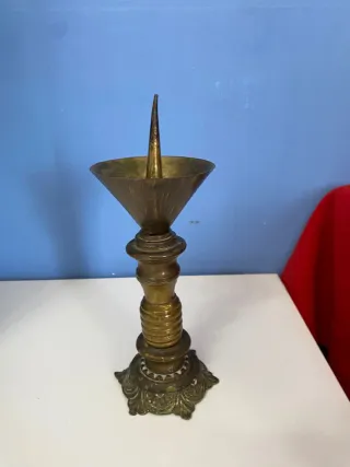 Portacandele in ottone antico