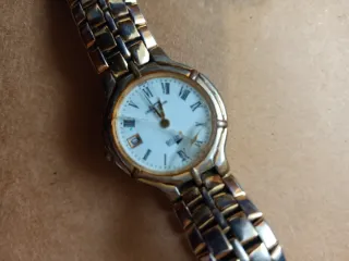 Reloj Lotus Dorado y Plateado