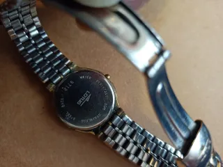 Reloj Lotus Dorado y Plateado