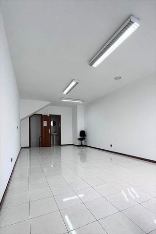 Local comercial en alquiler en San Martín en Vitoria-Gasteiz