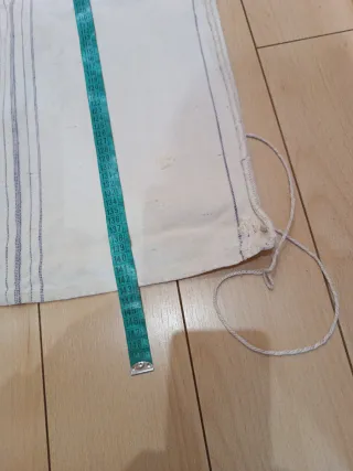 Saco de lino antiguo con rayas moradas