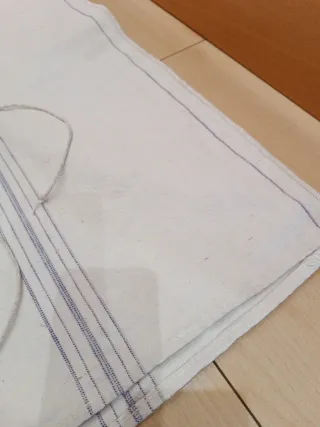 Saco de lino antiguo con rayas moradas