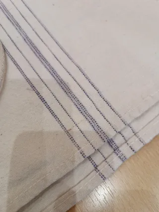 Saco de lino antiguo con rayas moradas