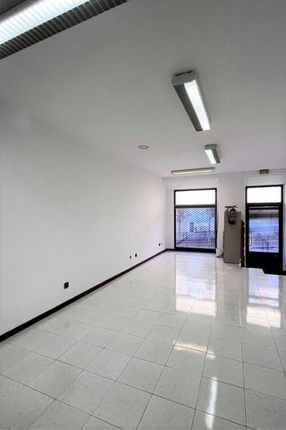 Local comercial en alquiler en San Martín en Vitoria-Gasteiz