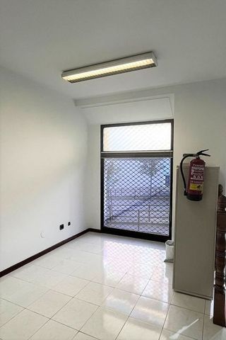 Local comercial en alquiler en San Martín en Vitoria-Gasteiz