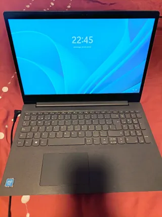 Portátil Lenovo 15,6" 256Gb SSD