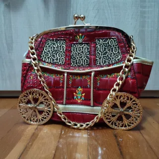 Bolso Coche Antiguo Rojo Cadena Nuevo